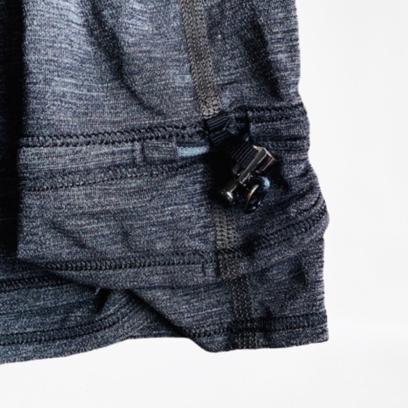 LULULEMON Athletics Sleeveless athletic top. - Picture 7 of 7